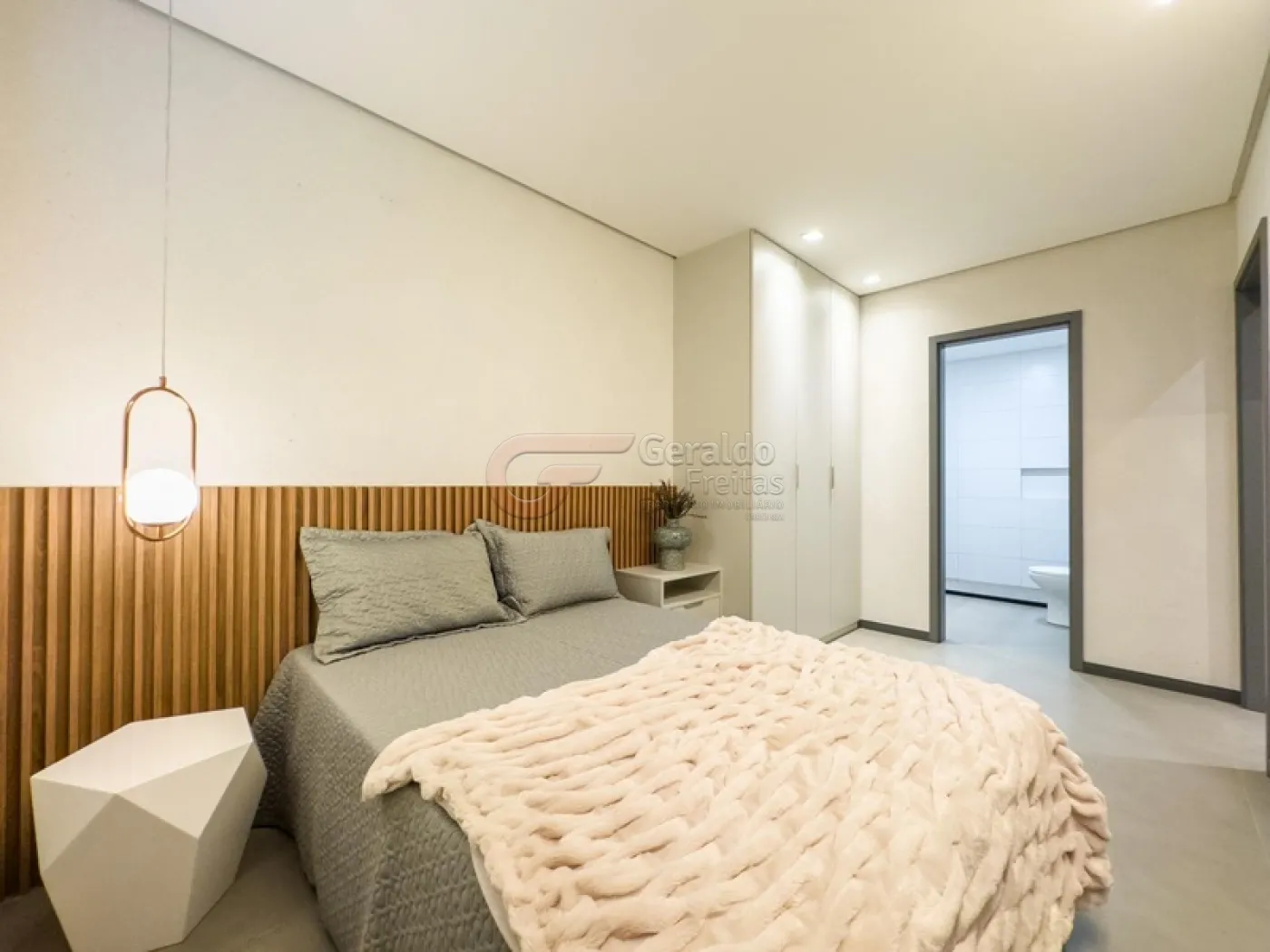 Apartamento à venda com 2 quartos, 69m² - Foto 17